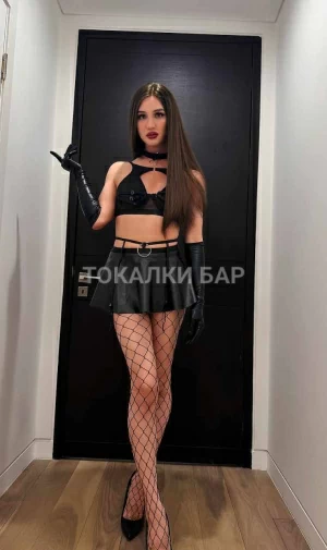 Транс-девушка  Leyla