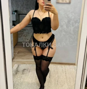 Проститутка  Алина Сочный Минет