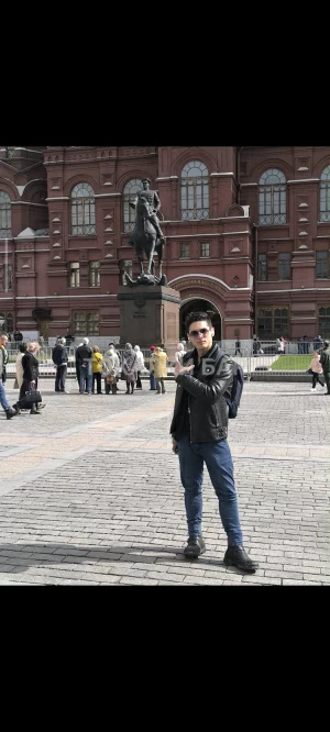 Парень  Жан