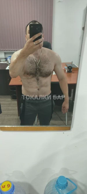 Парень  Спартак