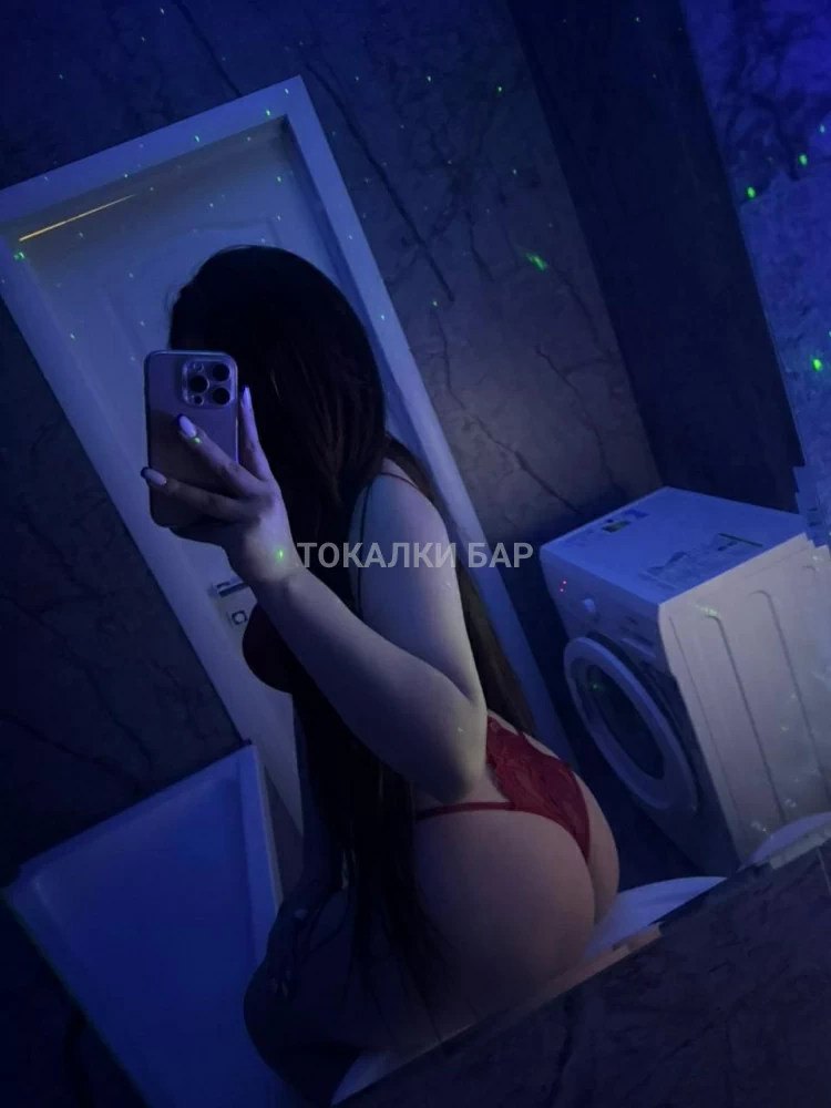 Аделя и Жулдыз