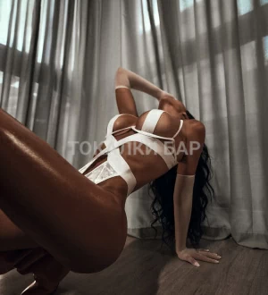 Проститутка  DIANA only WhatsApp