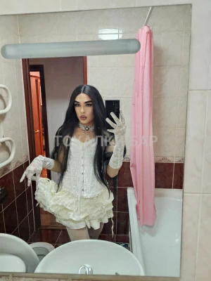 Транс-девушка  Куколка Алмата