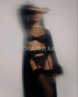 Проститутка  VIP-эскортница